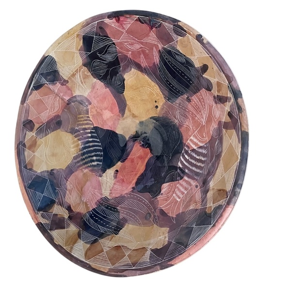 African Kenyan Stained & Etched d Soapstone Bowl - Picture 5 of 6